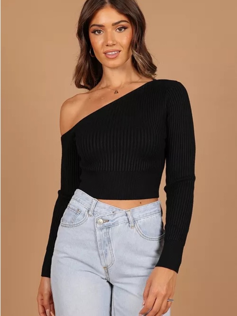 Petal & Pup Black One-Shoulder Ribbed Crop Top - size S/M